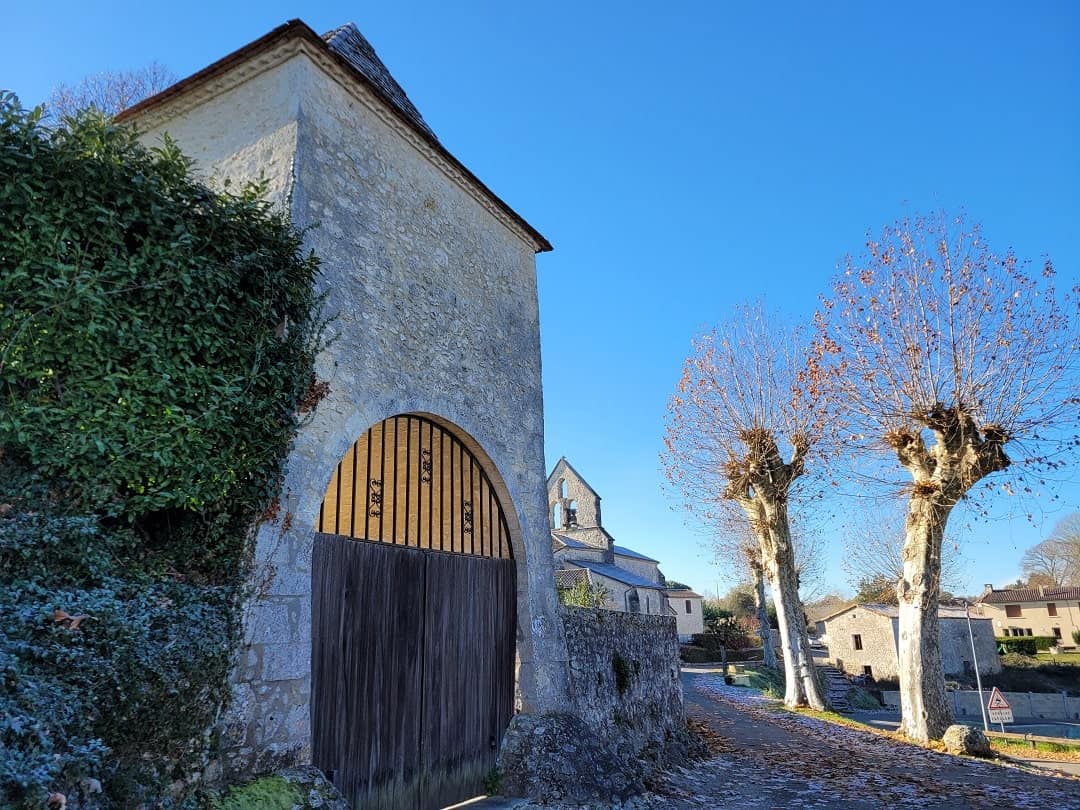dorf-loubes-bernac