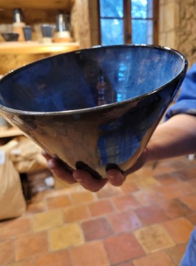 keramik-salatschüssel-terre-et-farine Salatschüssel aus Ton von Terre et Farine