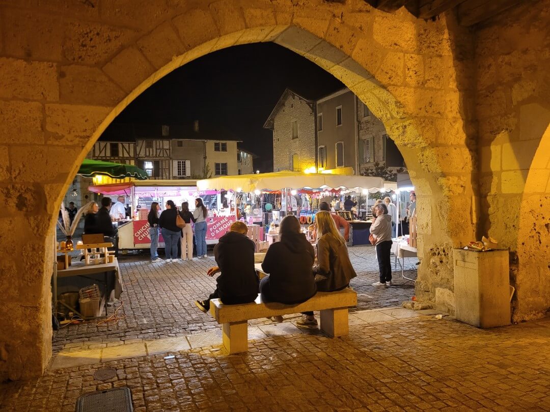 Nachtmarkt in Eymet